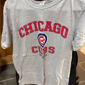 Genuine Merchandise Chicago Cubs mens Gray Tee